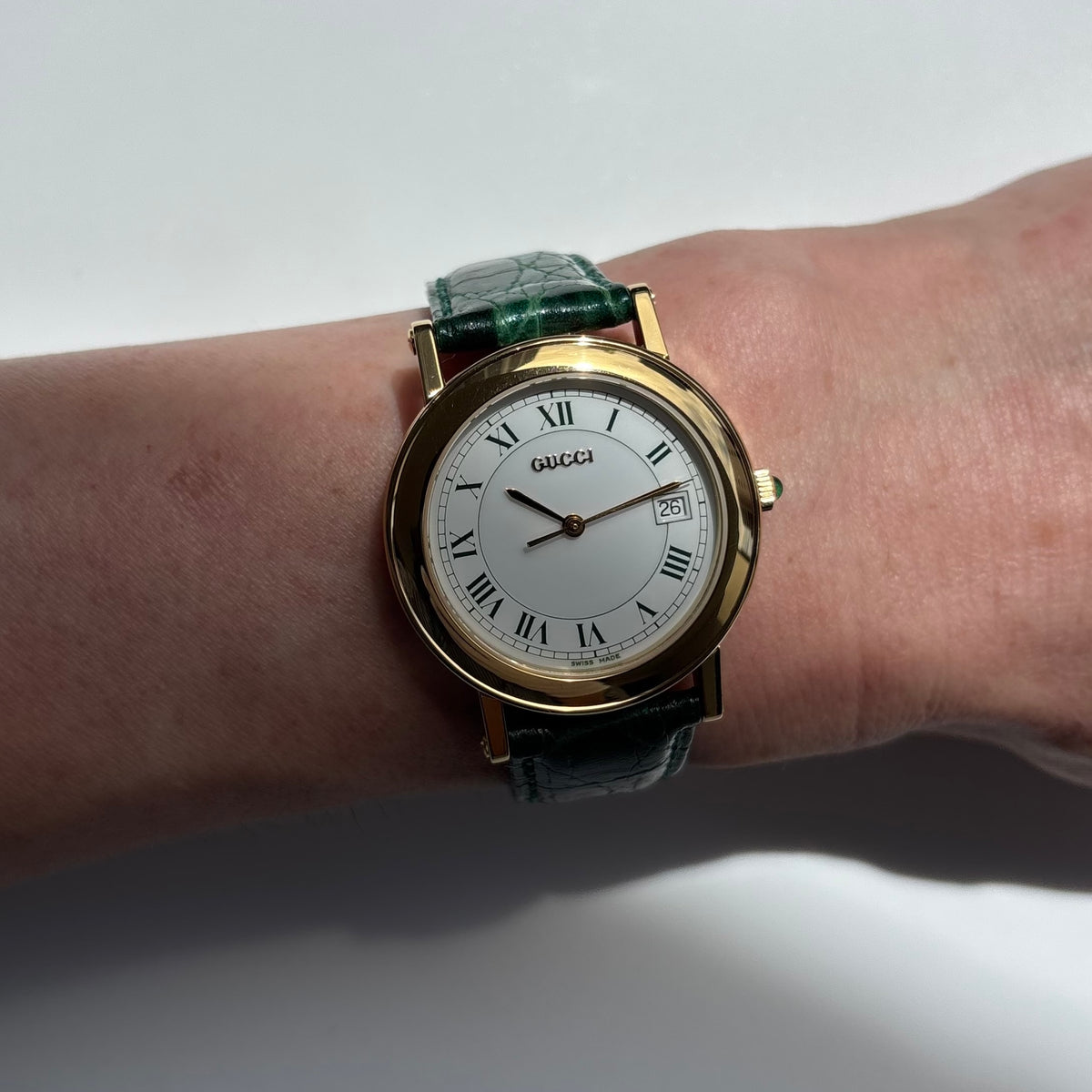 Gucci 1990s Date Round Green Dial Gold-Plated Watch (Large)