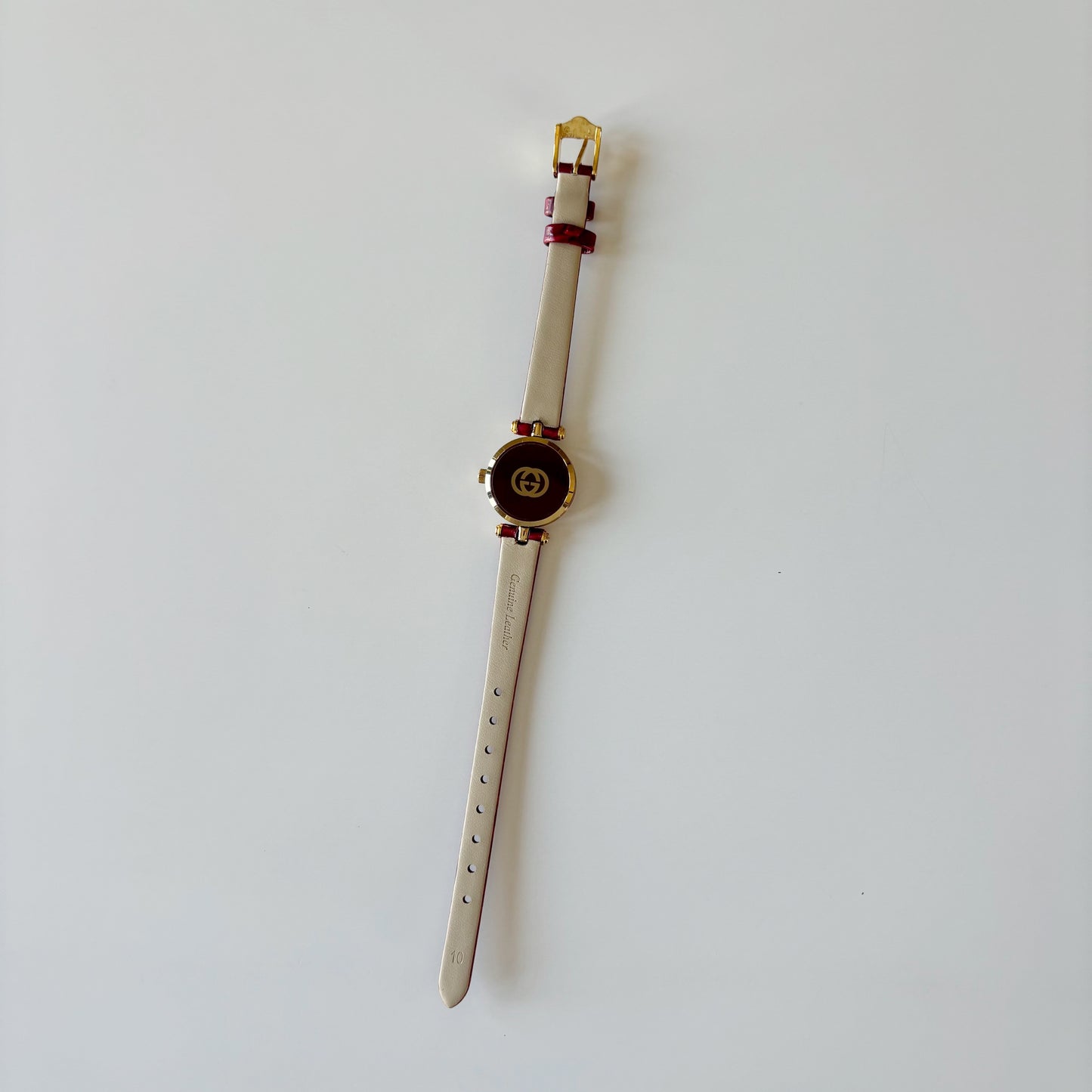 Gucci 1990s Round Dial Red Gold Plated Watch
