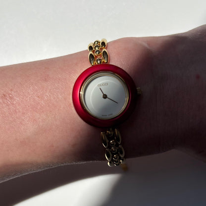 Gucci 1990s Interchangeable Bezel Gold Plated Rice Chain Watch with case, 6 bezels (160mm)