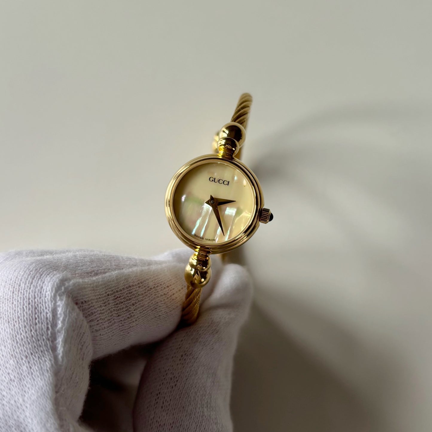 Gucci 1990s Seashell Dial Gold Plated Cable Bangle Watch