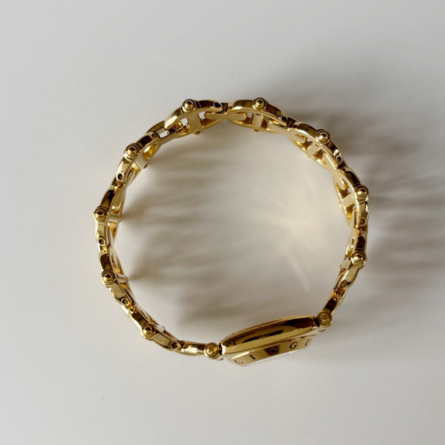 Gucci 1990s Seashell Dial Horsebit Gold Plated Watch