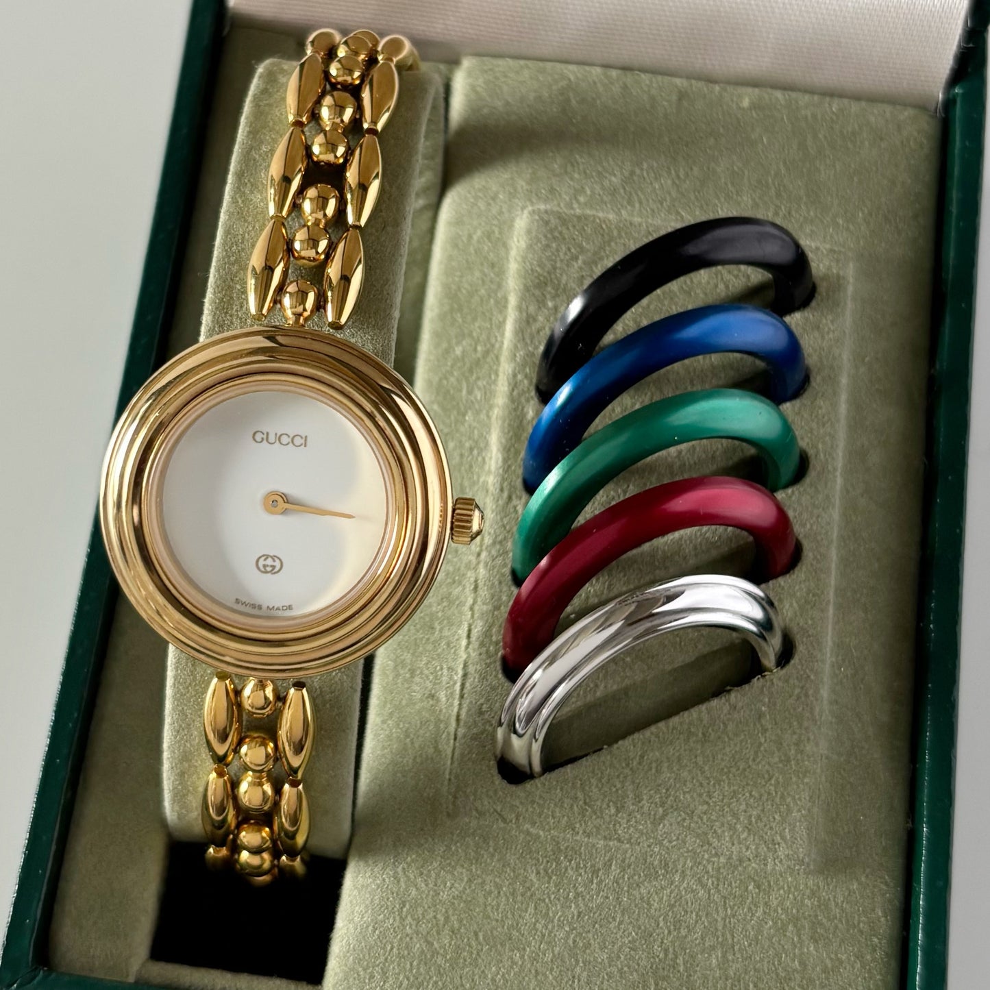 Gucci 1990s Interchangeable Bezel Gold Plated Watch with 6 bezels, case (165mm)