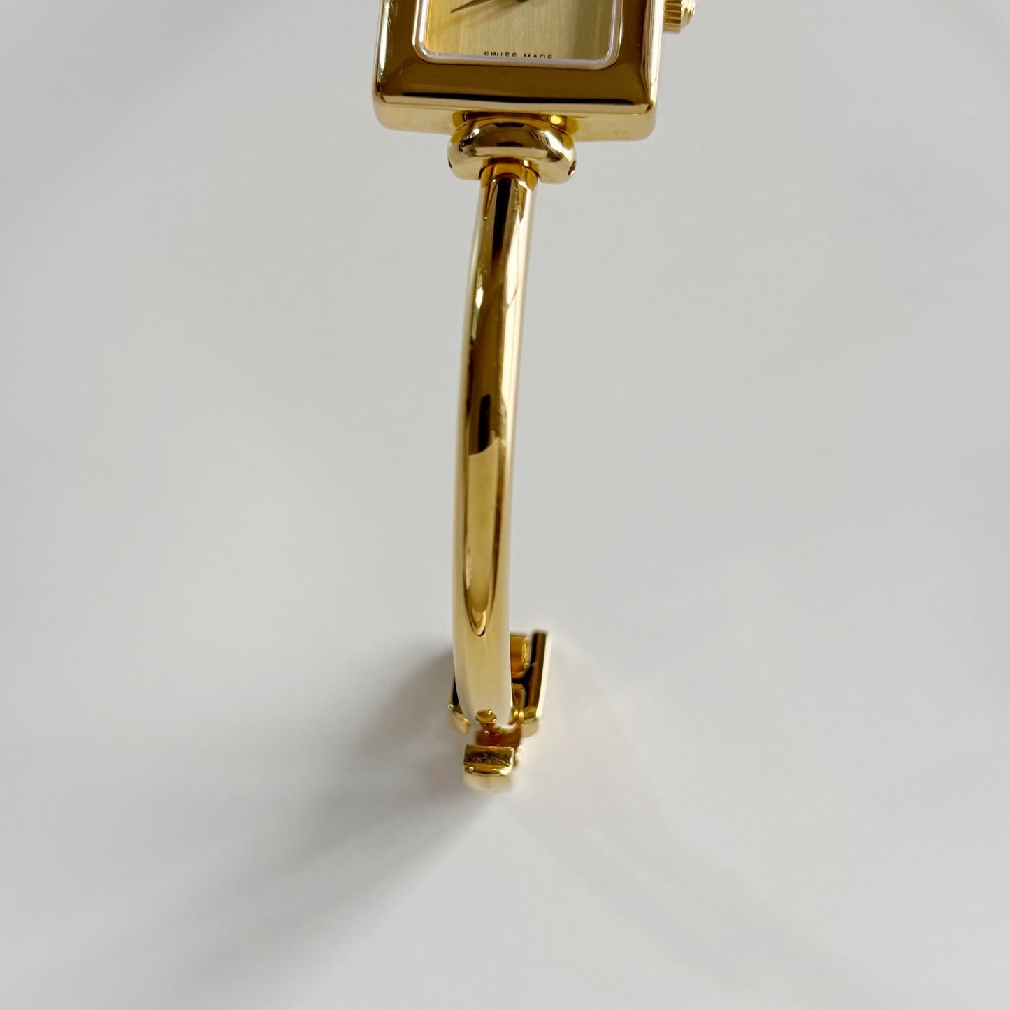 Gucci 1990s Square Dial Gold Plated Bangle Watch (Small)