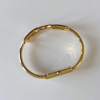 Gucci 1990s Seashell Rectangular Dial Gold Plated Bangle Watch