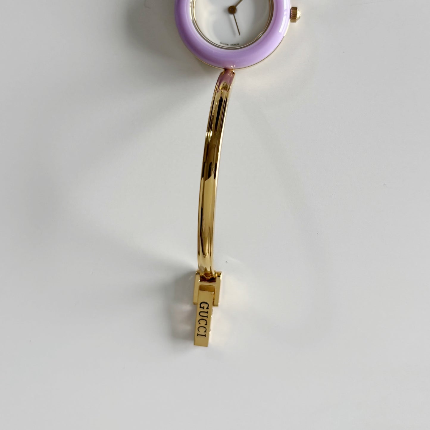 Gucci 1990s Interchangeable Bezel Gold Plated Bangle Watch with 12 bezels, case