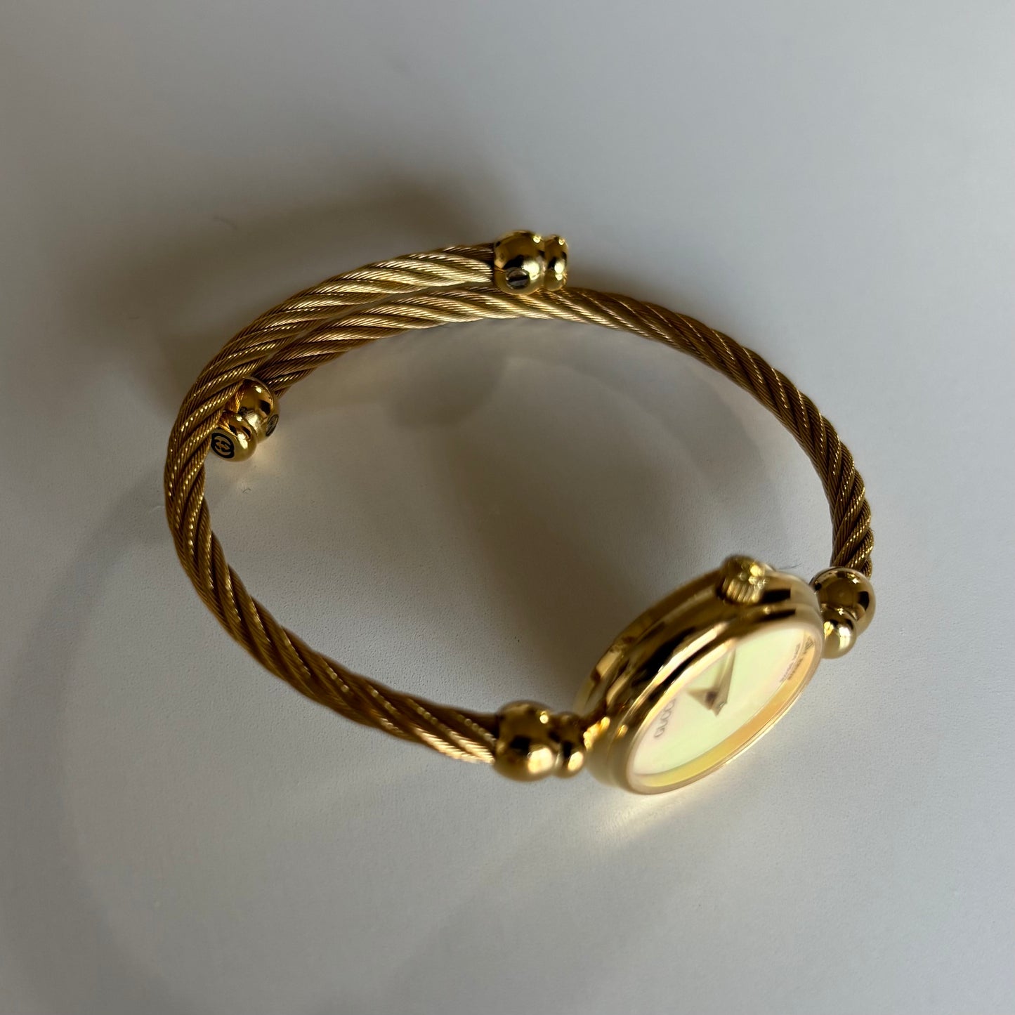 Gucci 1990s Seashell Dial Gold Plated Cable Bangle Watch