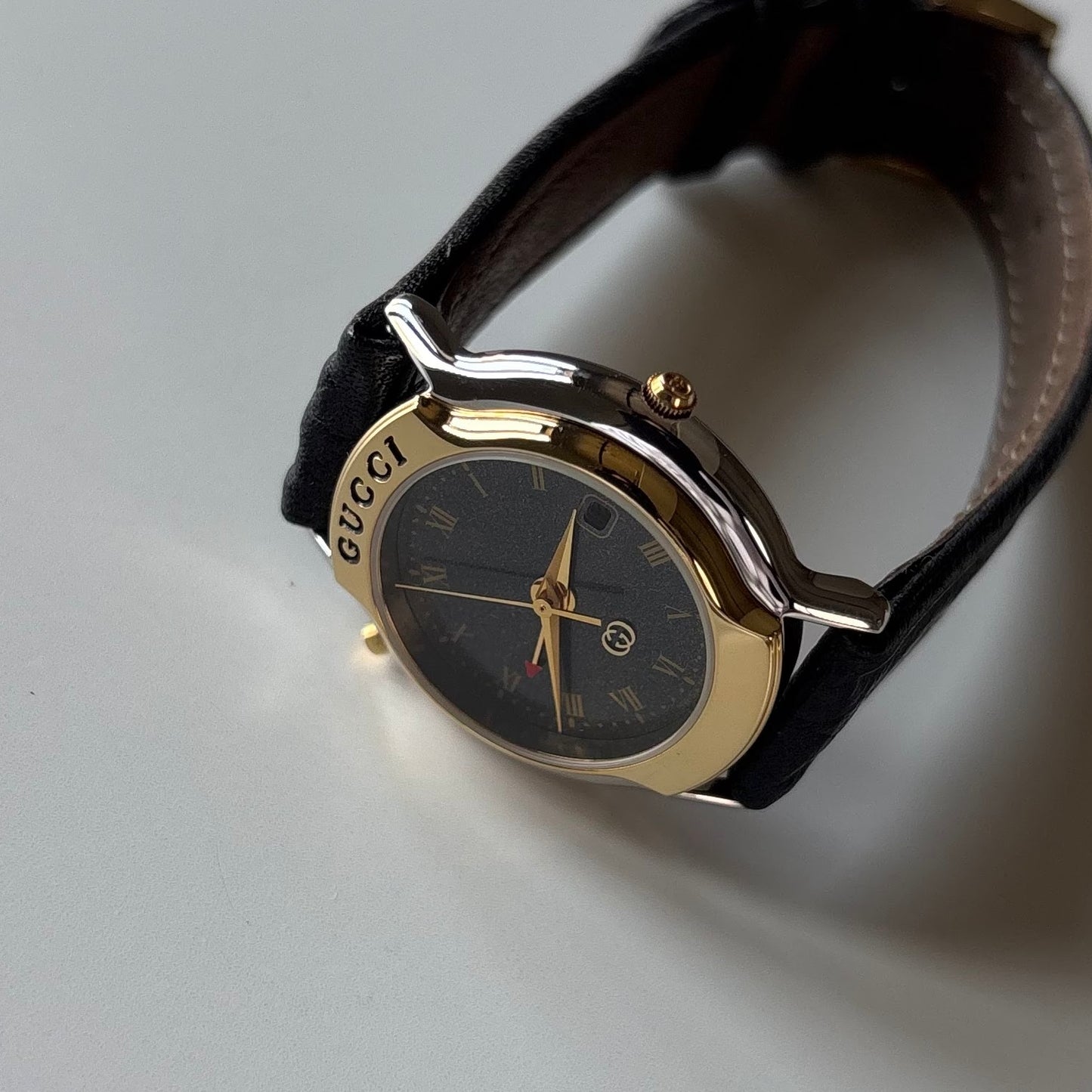 Gucci 1990s Date Black Round Dial Two Tone Watch