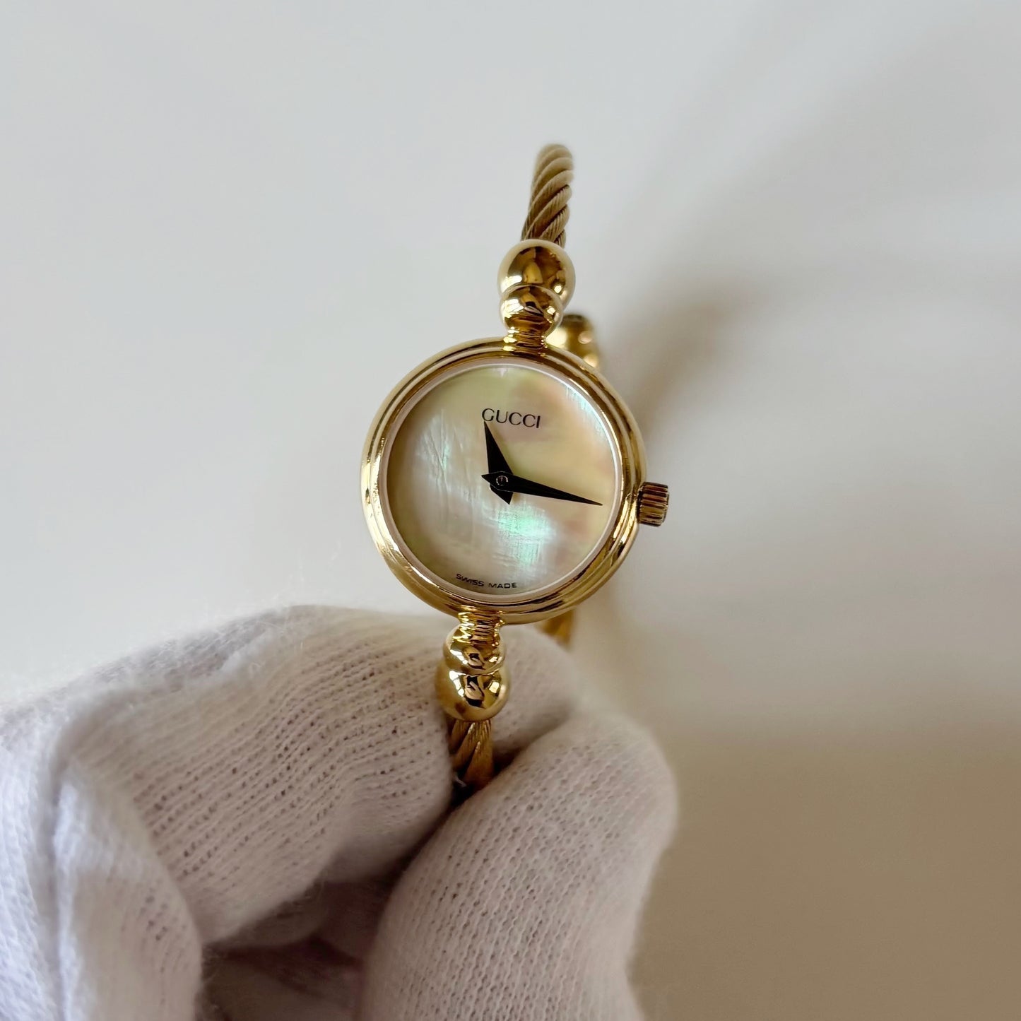 Gucci 1990s Seashell Dial Gold Plated Cable Bangle Watch
