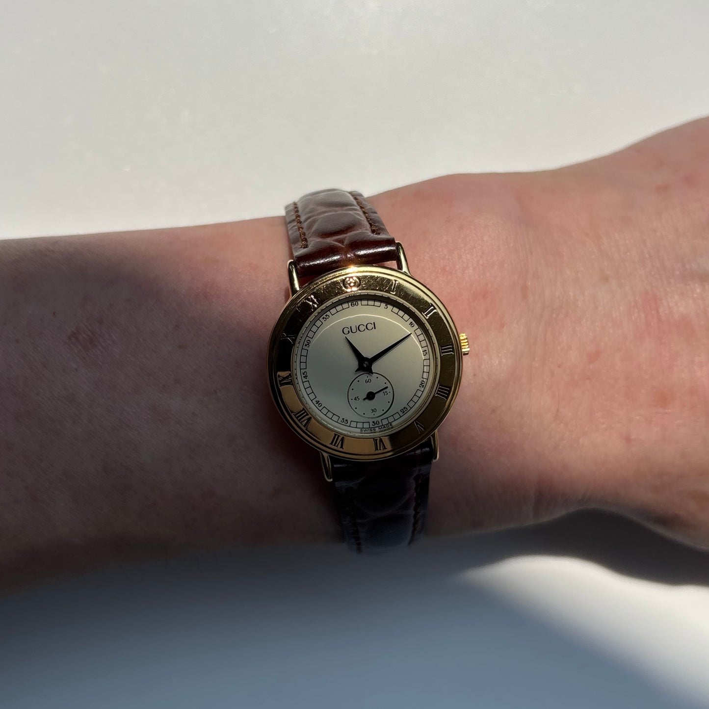 Gucci 1990s Sub second Round Dial Gold Plated Watch