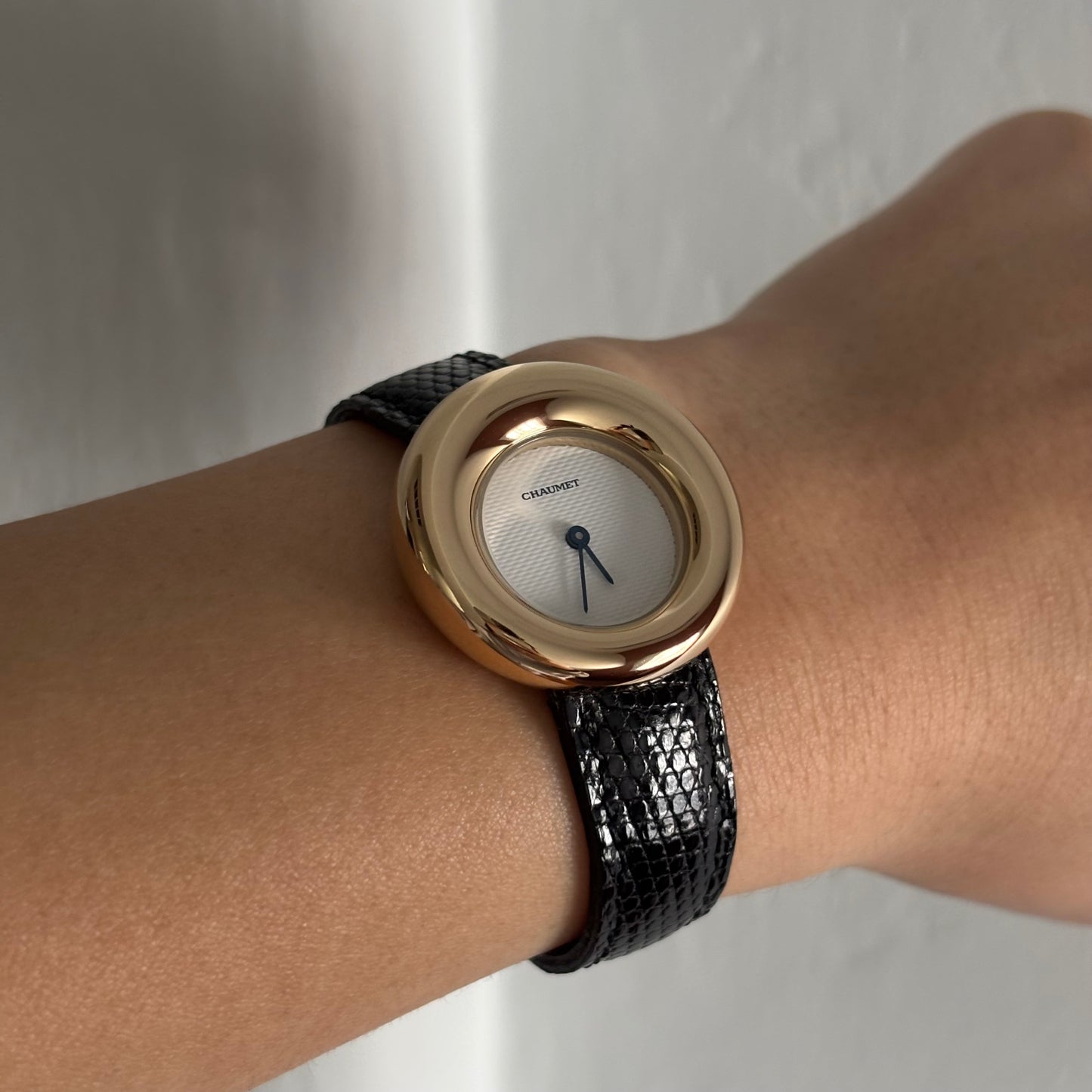Chaumet 1980s 18K solid gold watch