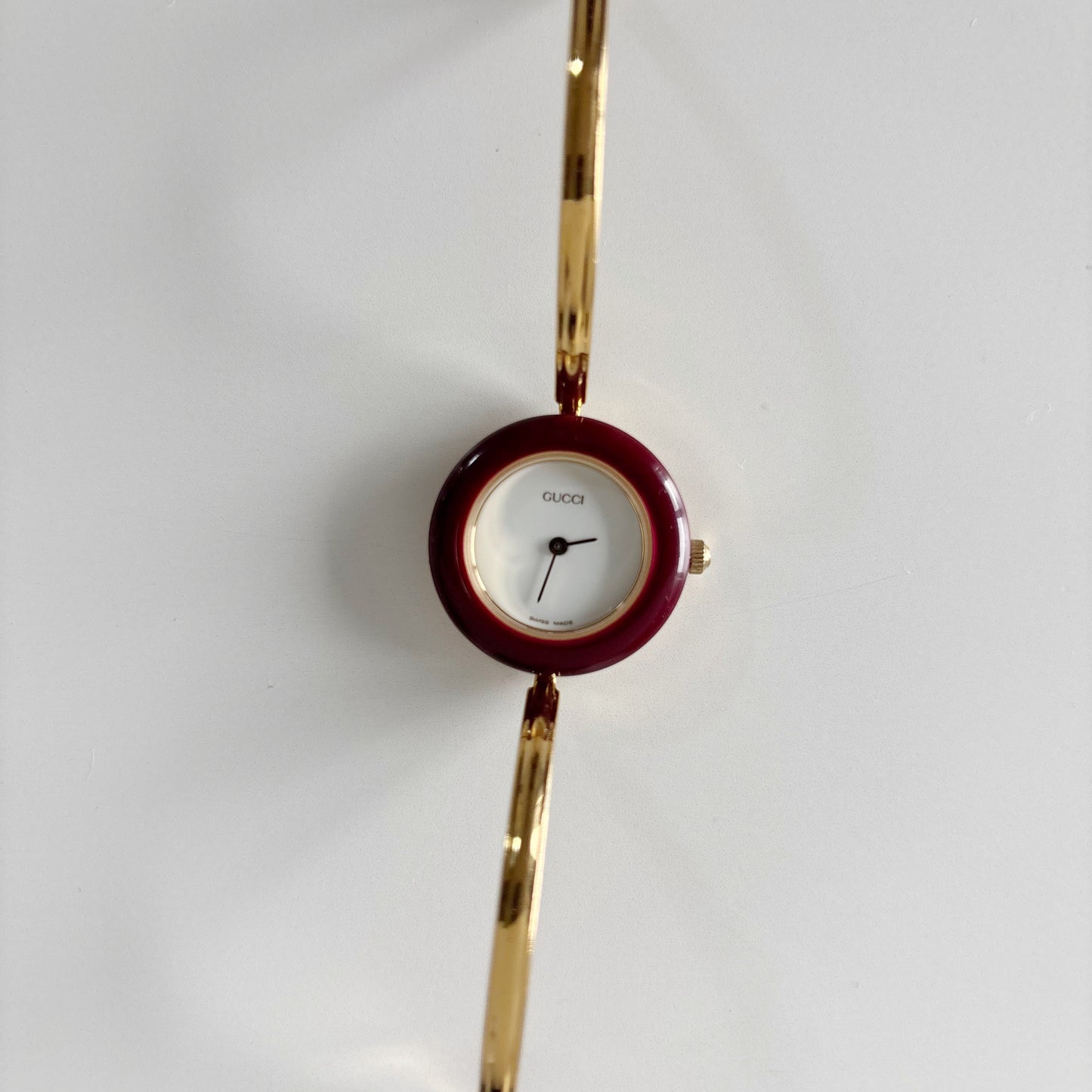 Gucci 1990s Interchangeable Bezel Gold Plated Bangle Watch with 12 bezels, case