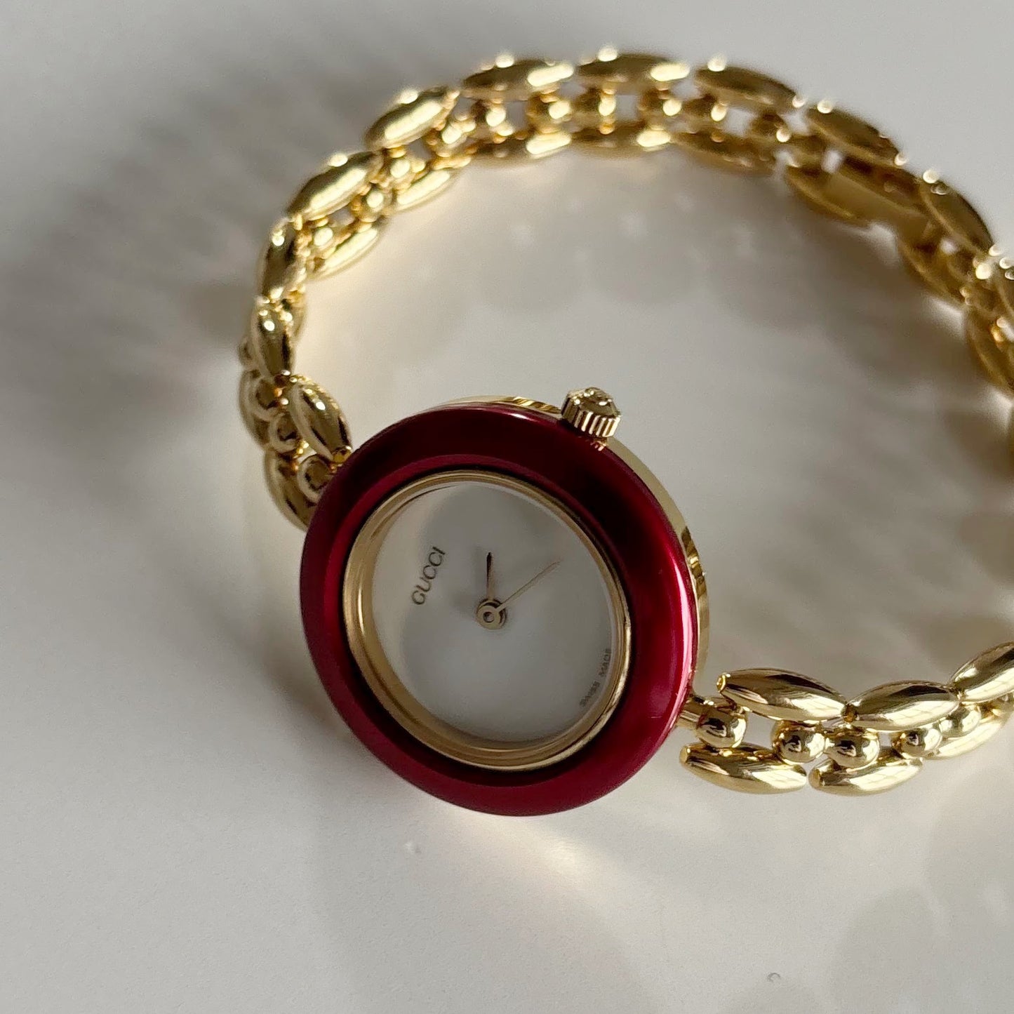 Gucci 1990s Interchangeable Bezel Gold Plated Watch with 6 bezels, case (165mm)