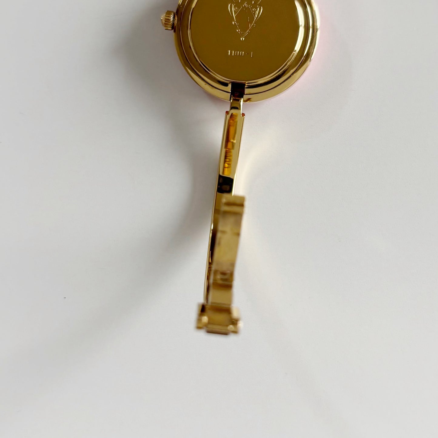 Gucci 1990s Interchangeable Bezel Gold Plated Bangle Watch with 12 bezels, case (Small)