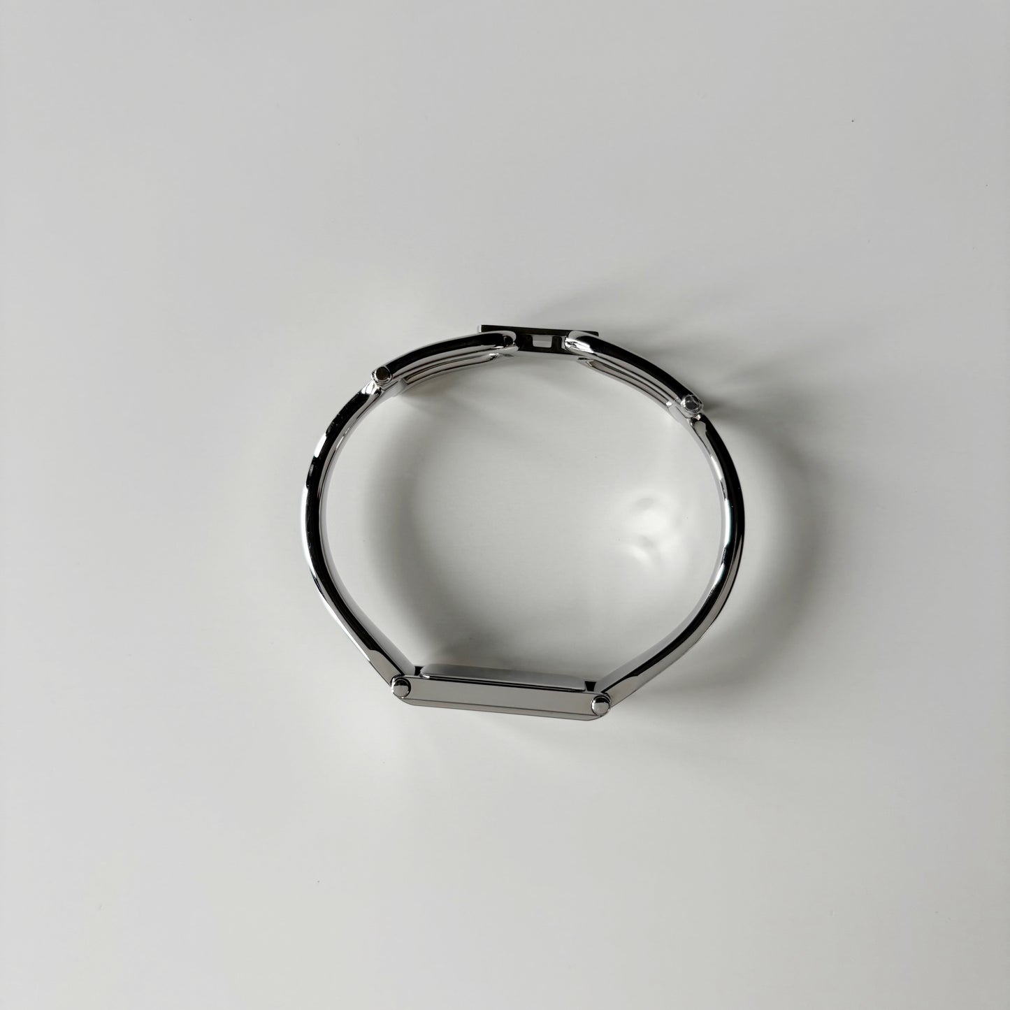 Gucci 1990s Rectangular Dial Silver Bangle Watch