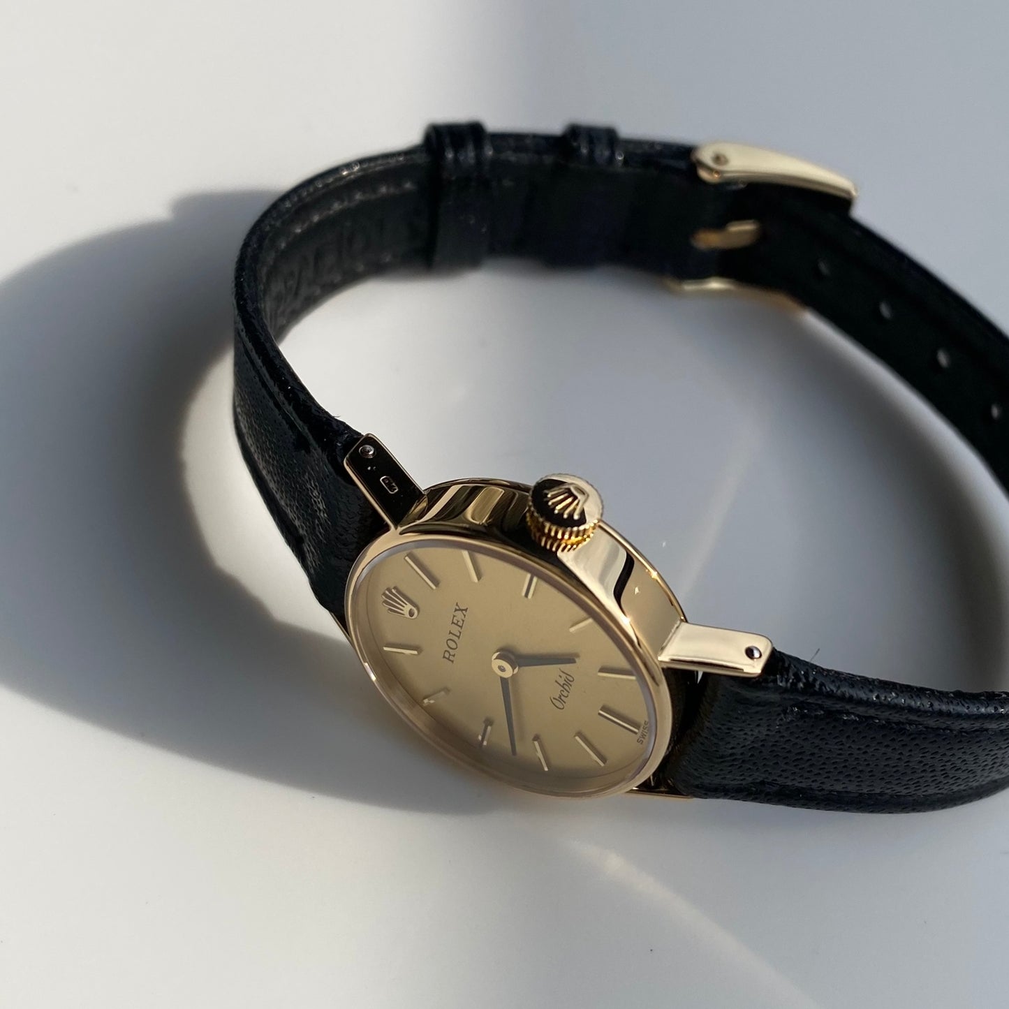 Rolex 1975 Orchid 18K Case Manual Wind Watch