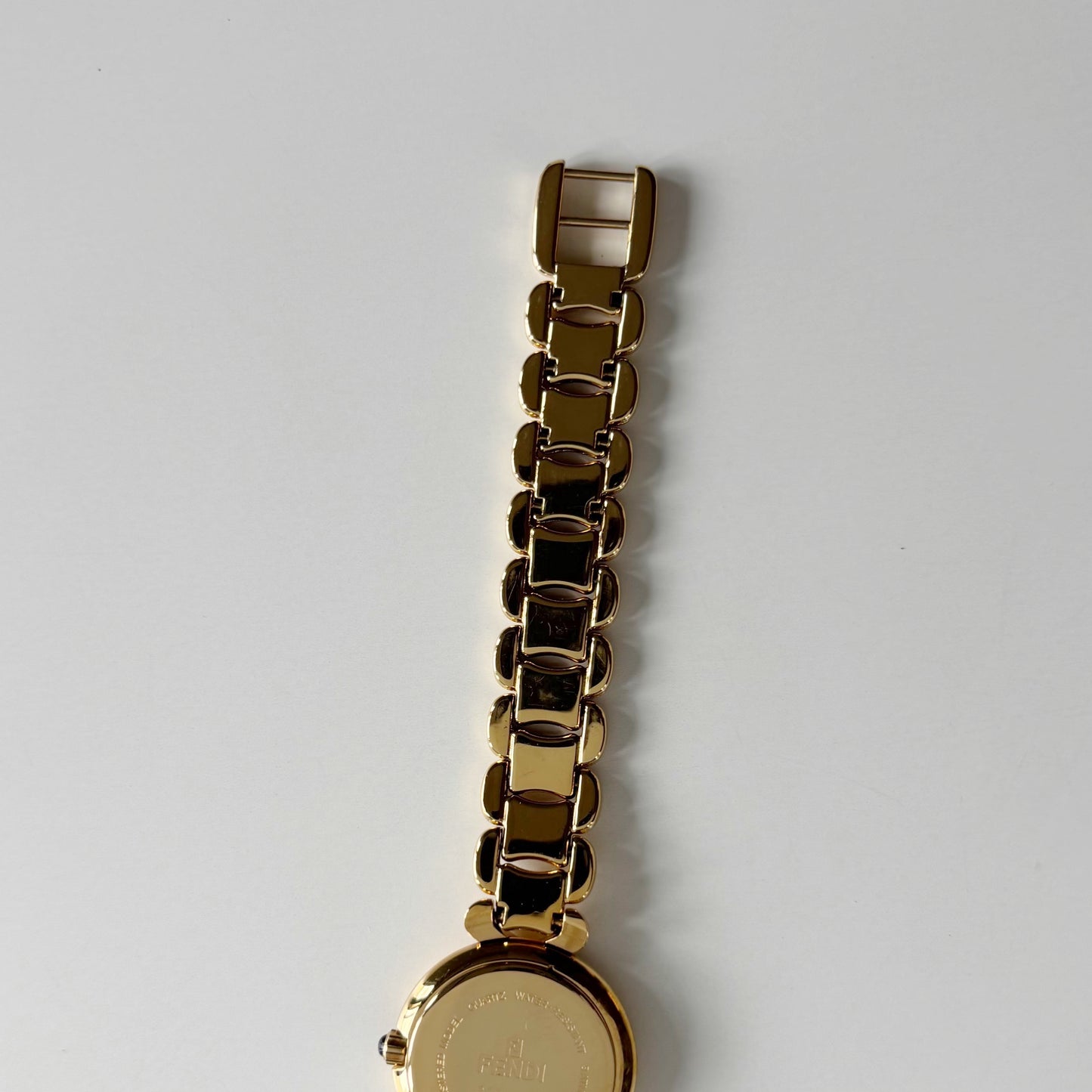 Fendi 1990s Seashell Round Dial Gold Plated Watch