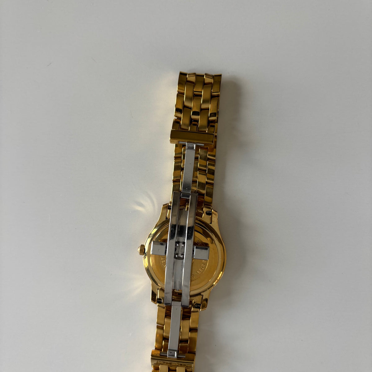 Gucci 1990s Date Black Round Dial Gold-Plated Watch