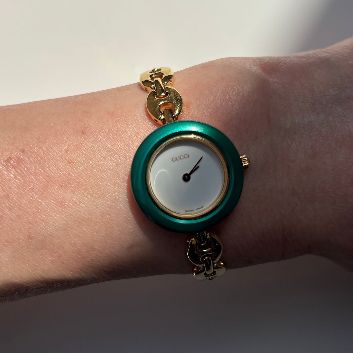 Gucci 1990s Interchangeable Bezel Gold Plated Chain Watch with 6 bezels, case (165mm)