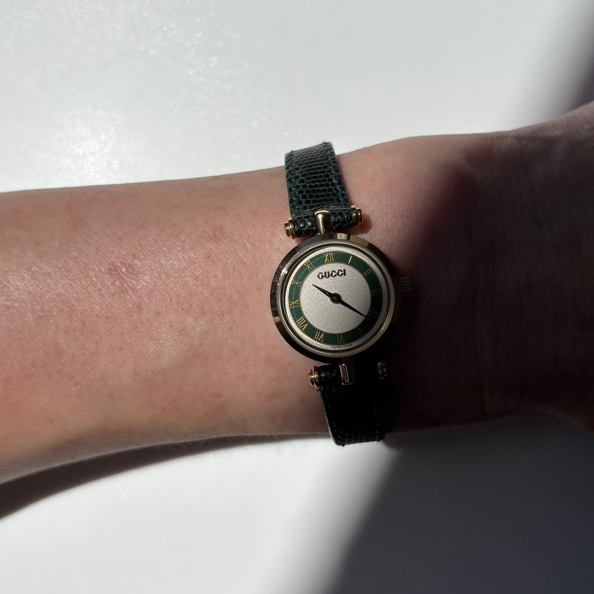 Gucci 1990s Round Dial Cherry Green Gold-Plated Watch