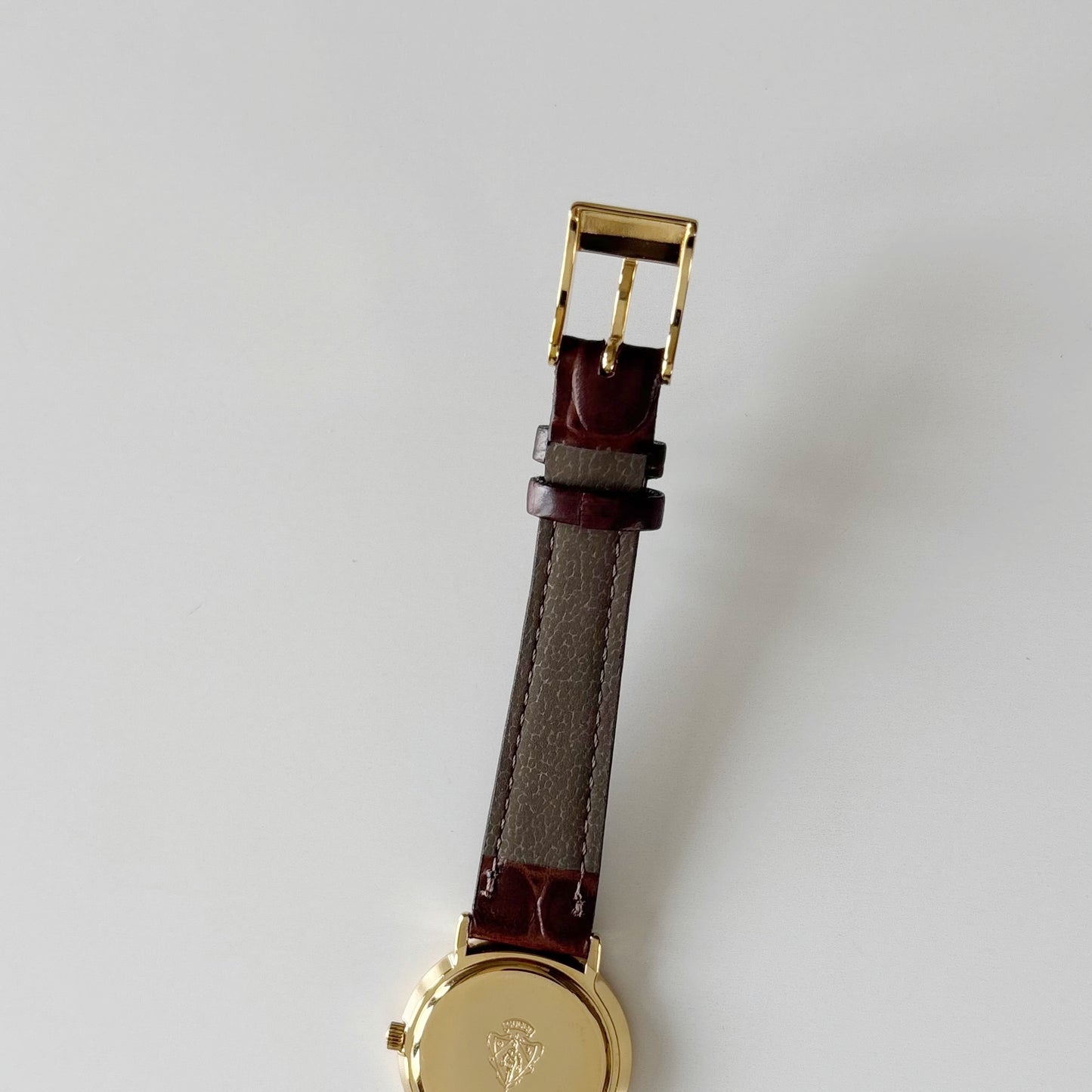 Gucci 1990s Sub second Round Dial Gold Plated Watch
