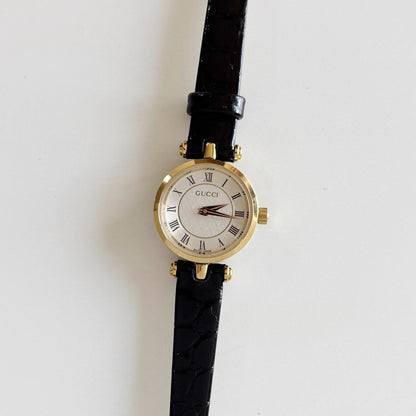 Gucci 1990s Round Dial Gold Plated Watch