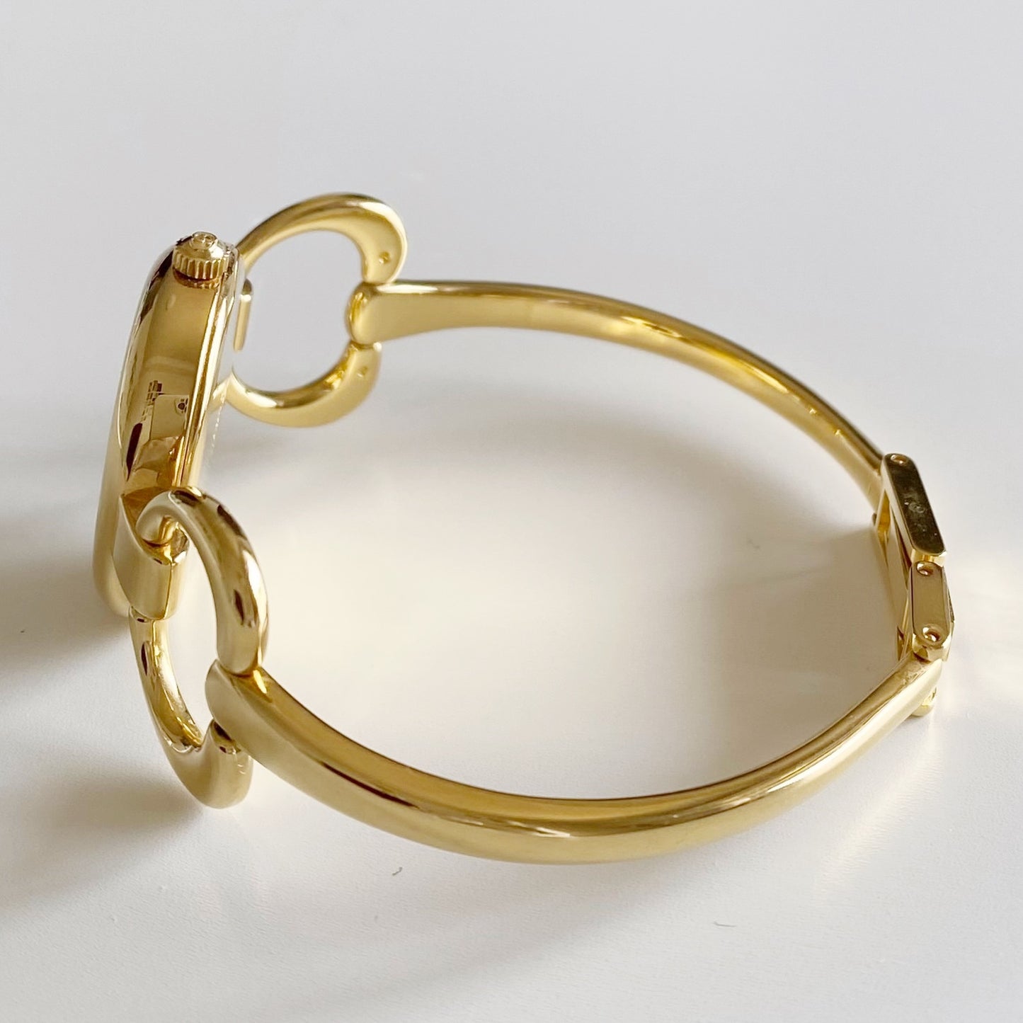 Gucci 1990s Seashell Dial Gold Plated Bangle Watch