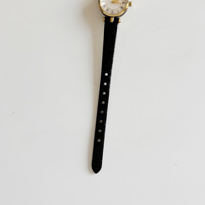 Gucci 1990s Round Dial Gold Plated Watch