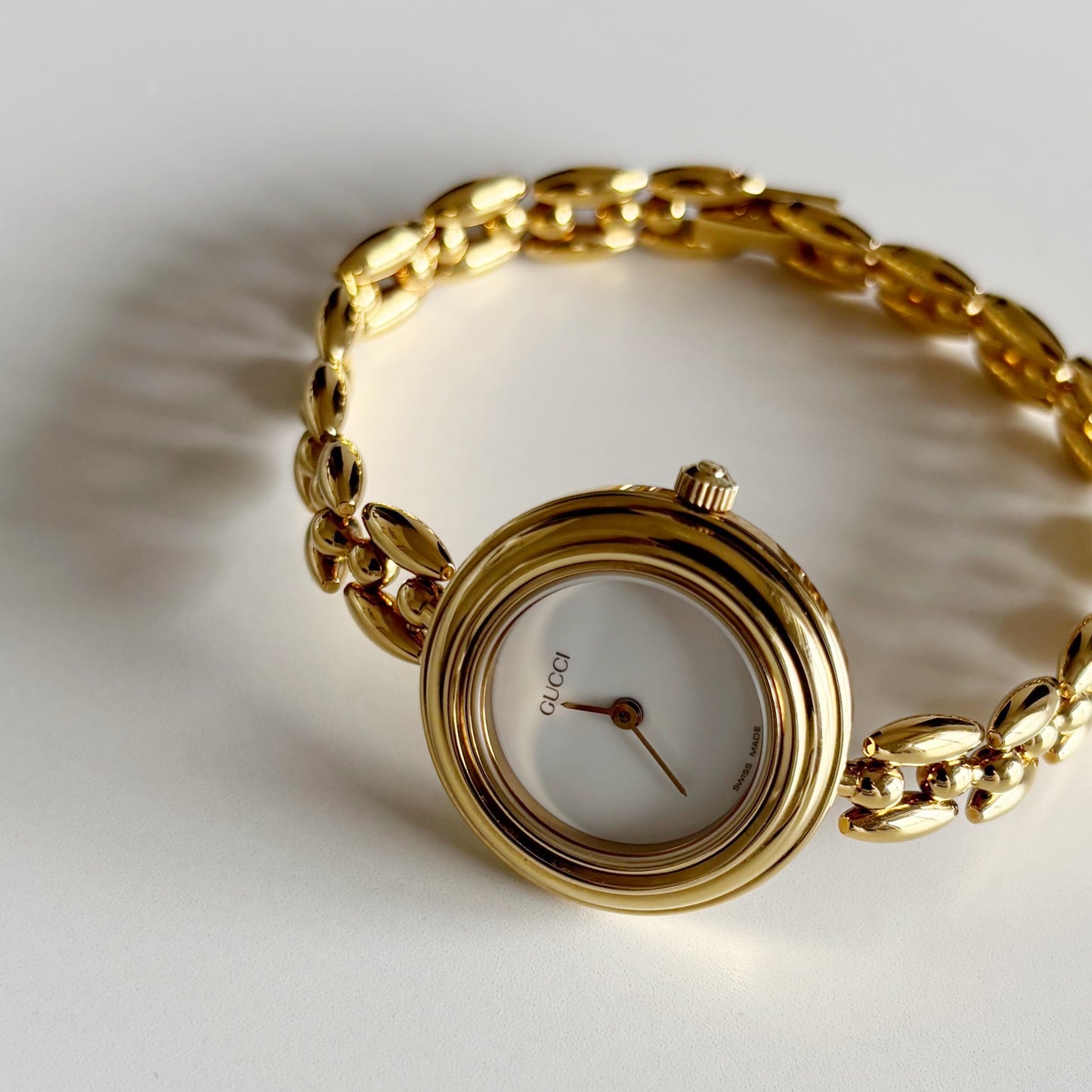 Gucci 1990s Interchangeable Bezel Gold Plated Watch with 6 bezels, case (167mm)