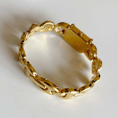 Gucci 1990s Interchangeable Strap Gold Plated Watch