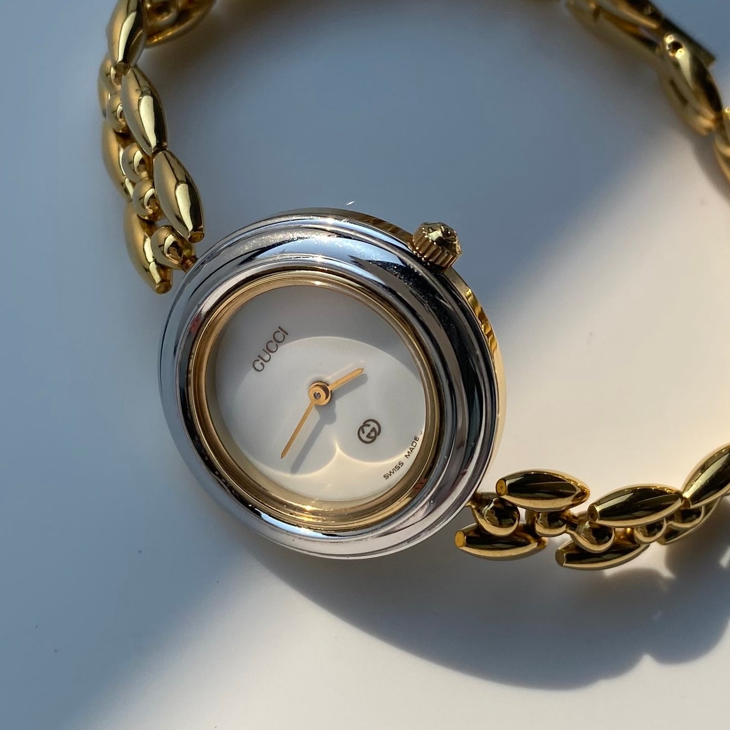 Gucci 1990s Interchangeable Bezel Gold Plated Watch with 6 bezels, case (167mm)