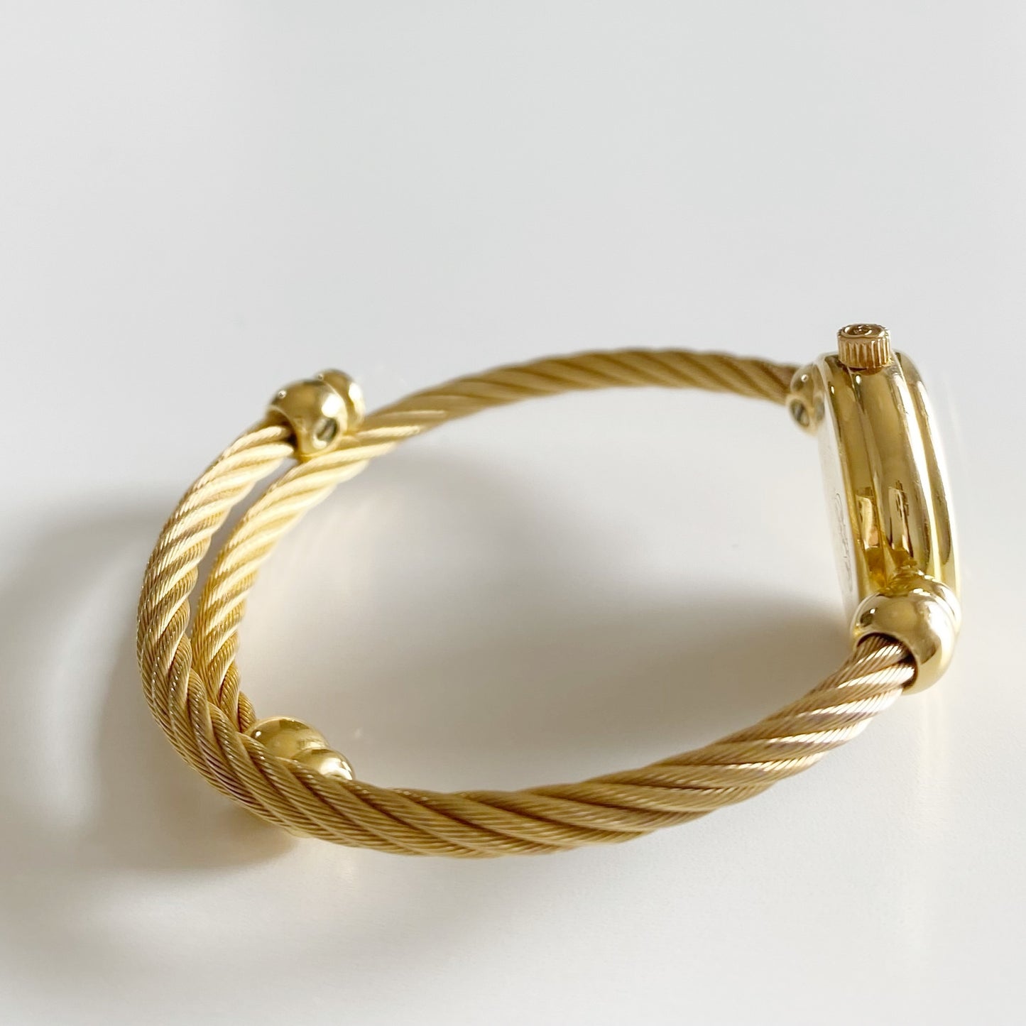 Gucci 1990s Seashell Dial Gold Plated Bangle Watch