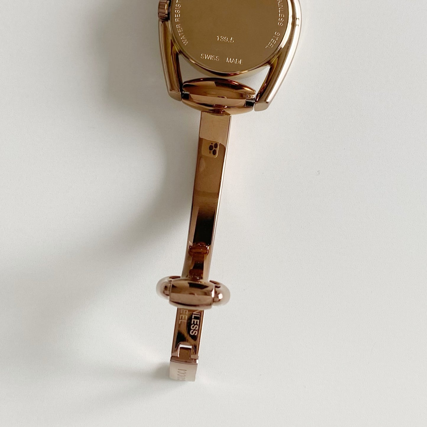 Gucci Early 2000s Seashell Dial Gold Plated Bangle Watch