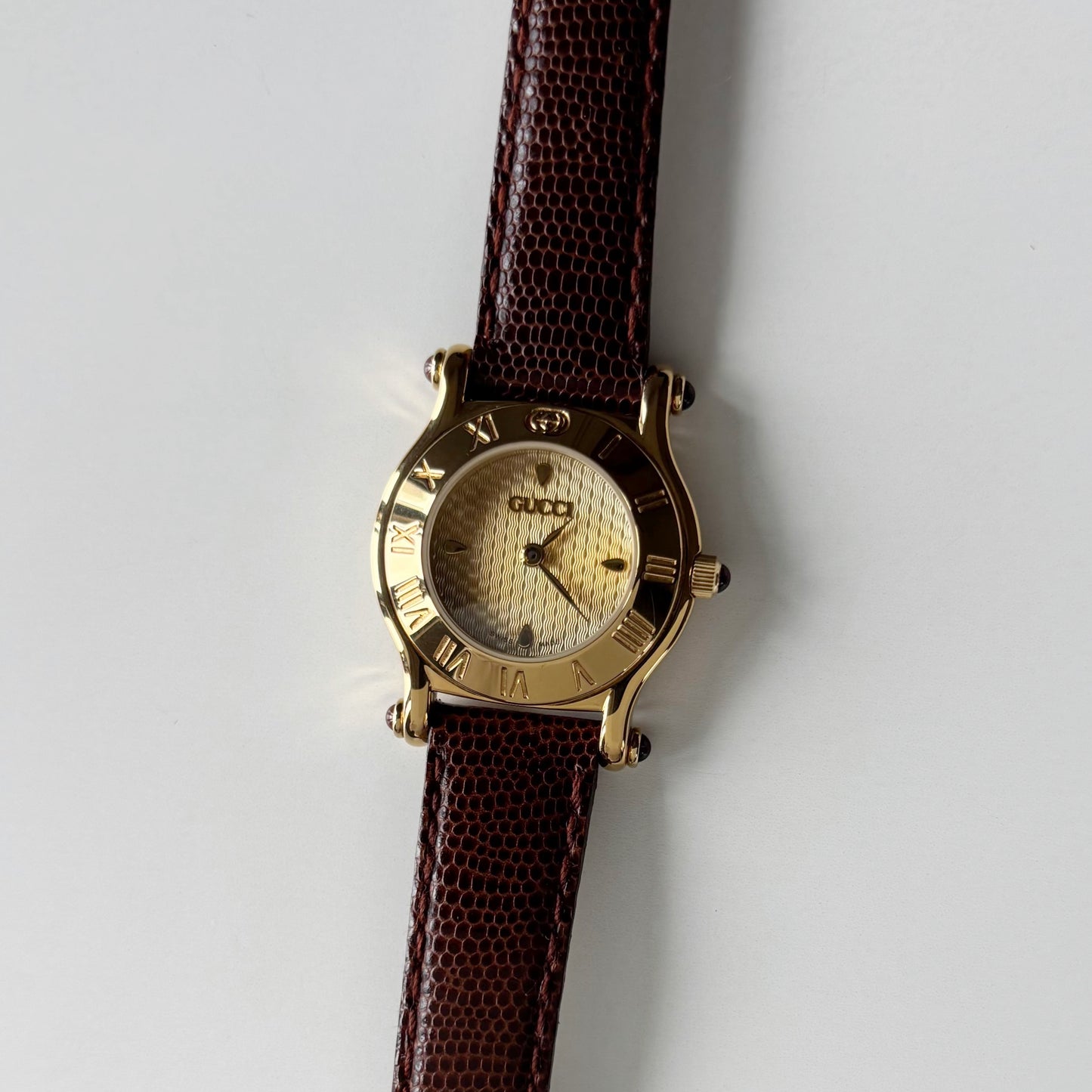 Gucci 1990s Round Dial Gold Plated Watch