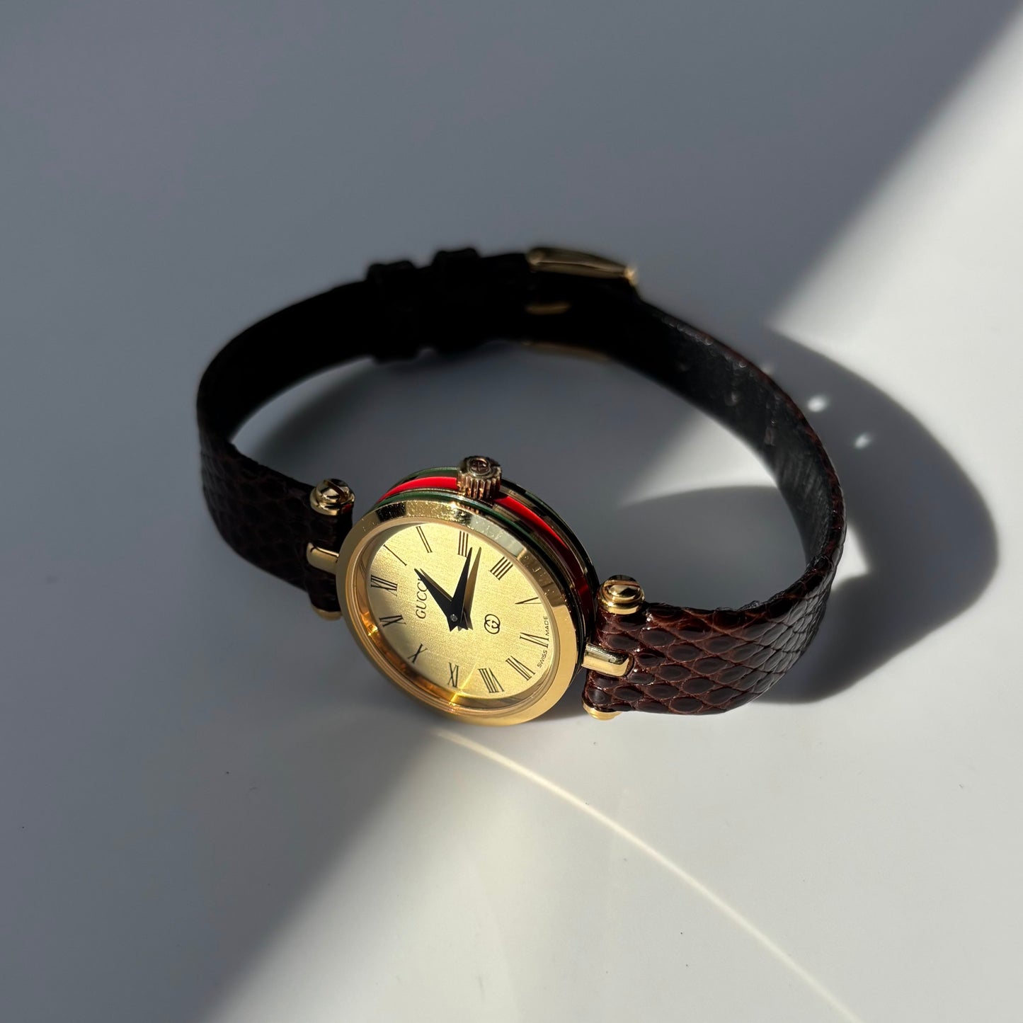 Gucci 1990s Round Dial Gold Plated Watch