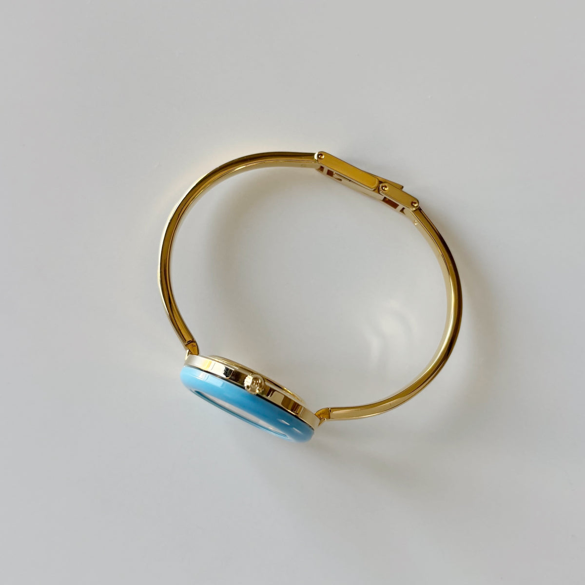 Gucci 1990s Interchangeable Bezel Gold Plated Bangle Watch with 12 bezels, case (Small)