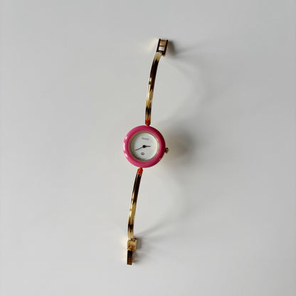 Gucci 1990s Interchangeable Bezel Gold Plated Bangle Watch with 12 bezels, case