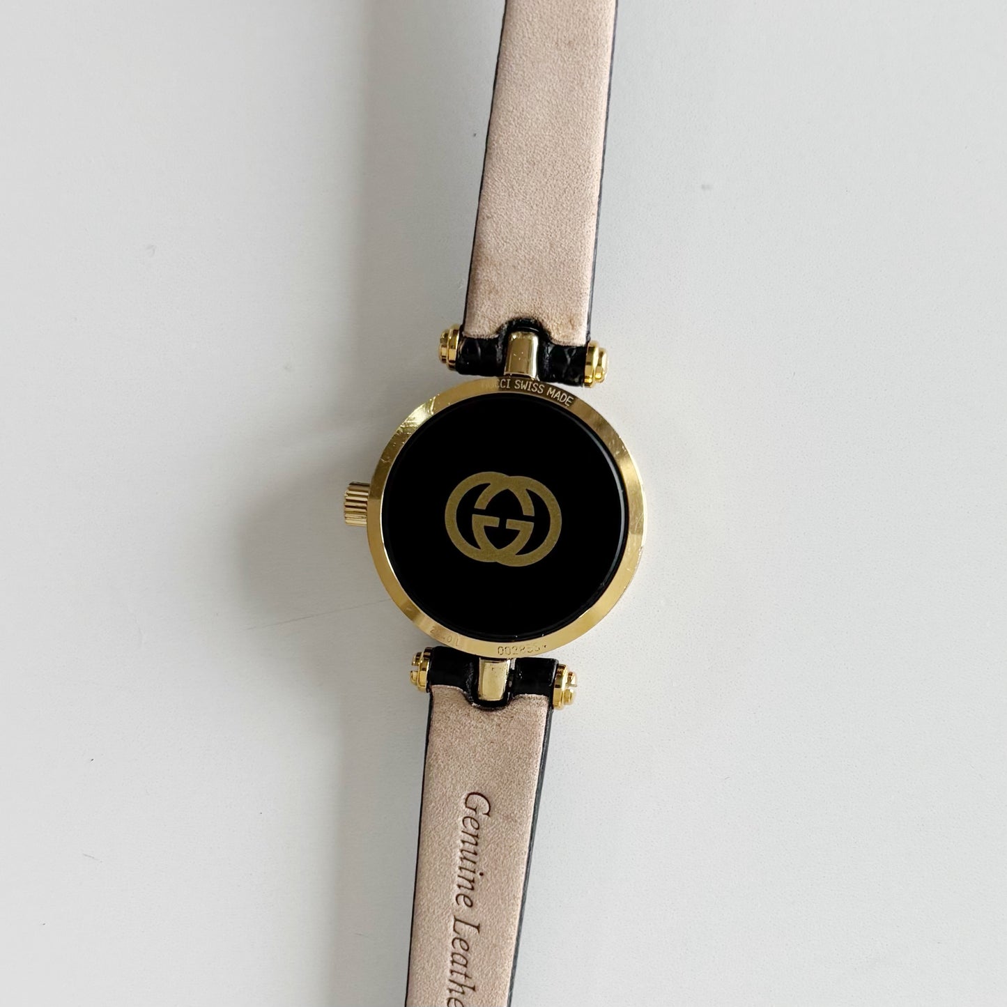 Gucci 1990s Round Dial Gold Plated Watch