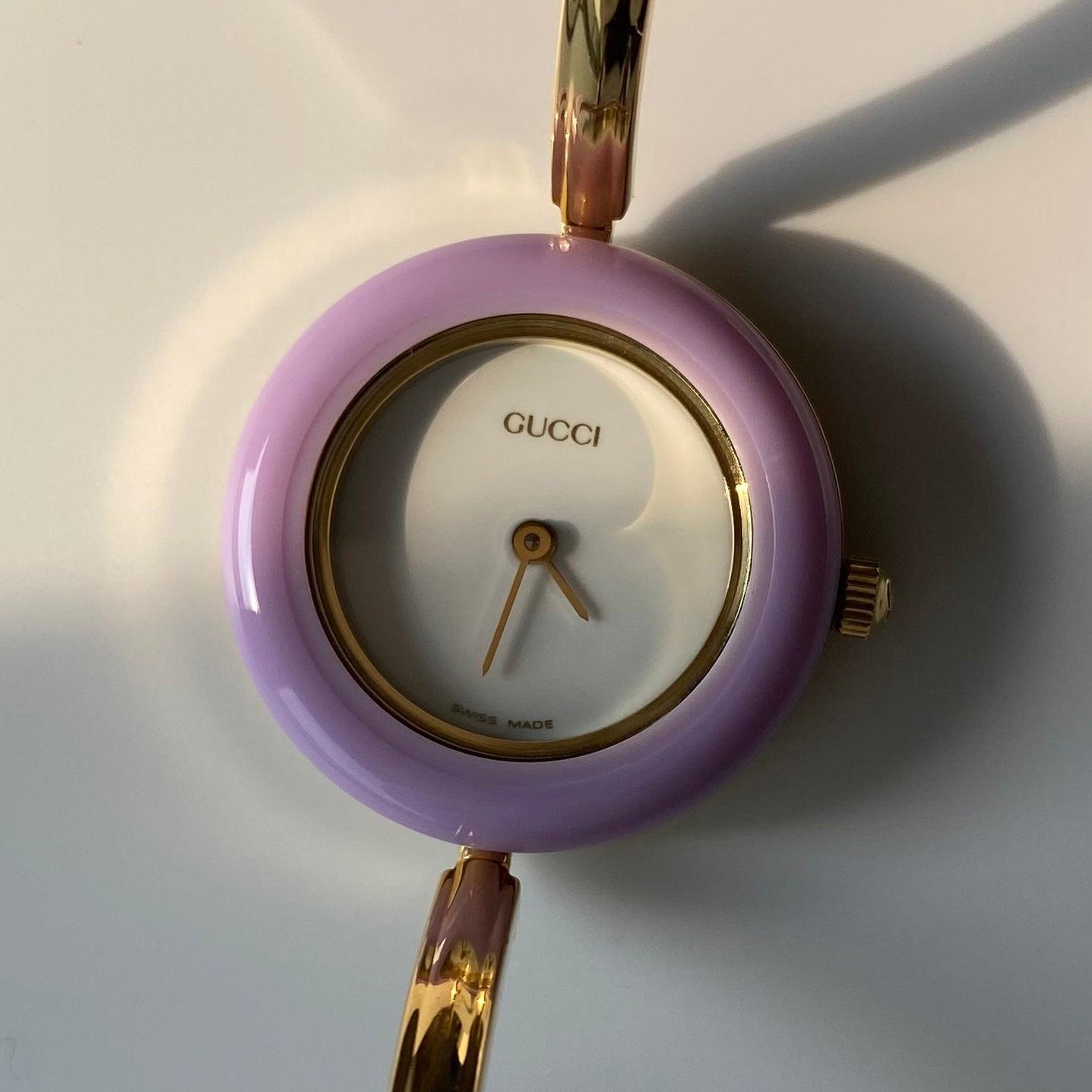 Gucci 1990s Interchangeable Bezel Gold Plated Bangle Watch with 12 bezels, case