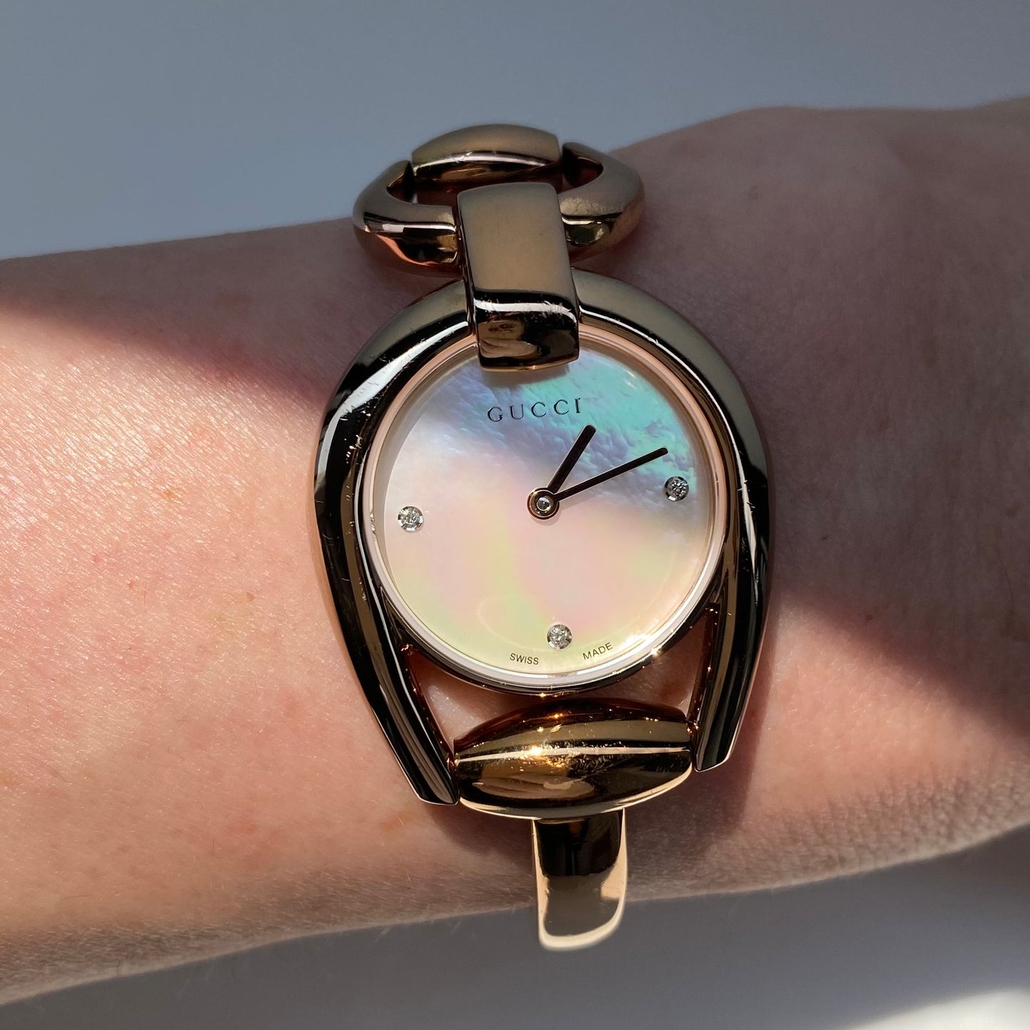 Gucci Early 2000s Seashell Dial Gold Plated Bangle Watch