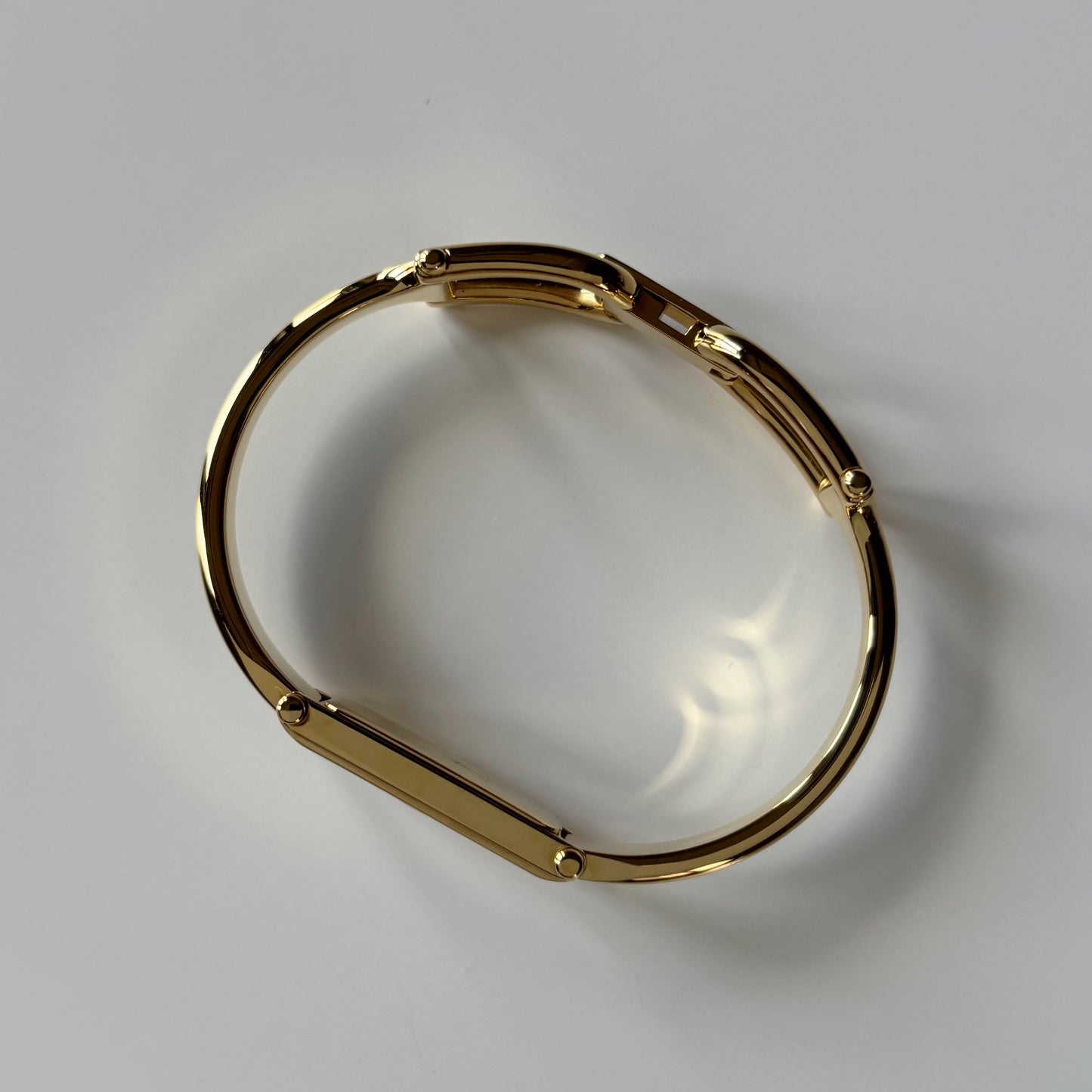 Gucci 1990s Seashell Dial Gold Plated Bangle Watch