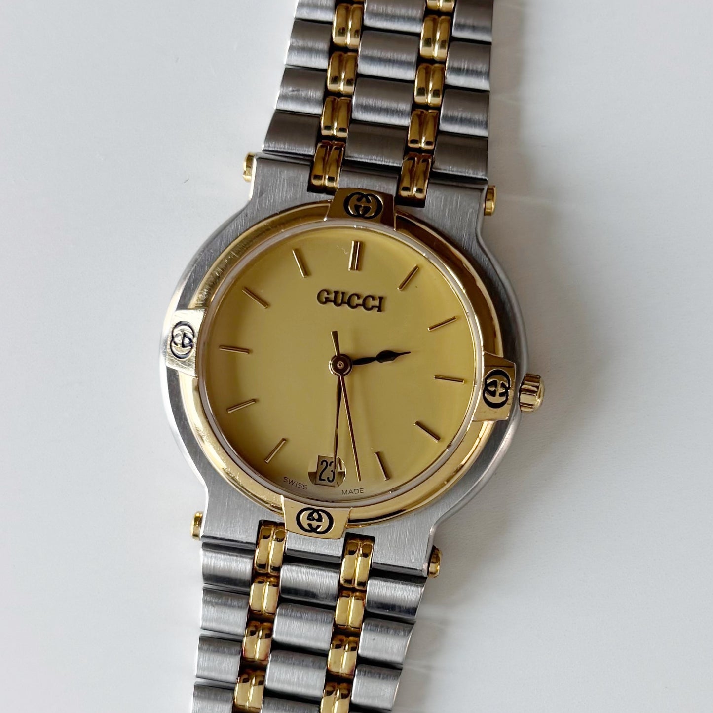 Gucci 1990s Date Round Dial Two Tone (Large)