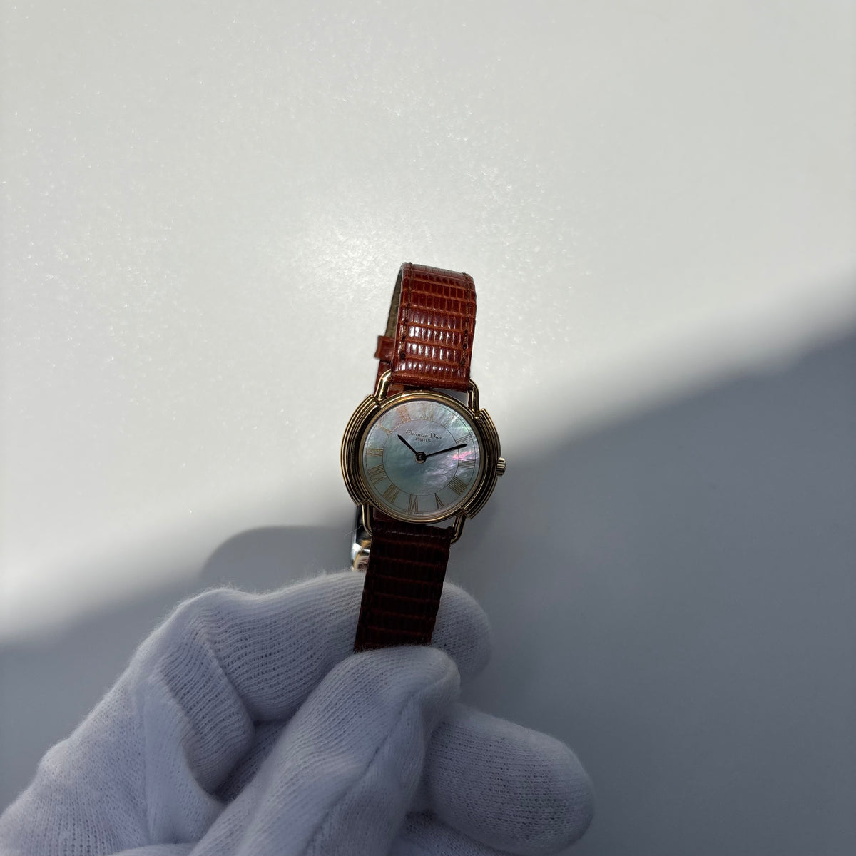 Dior 1990s Seashell Round Dial Gold-Plated Watch