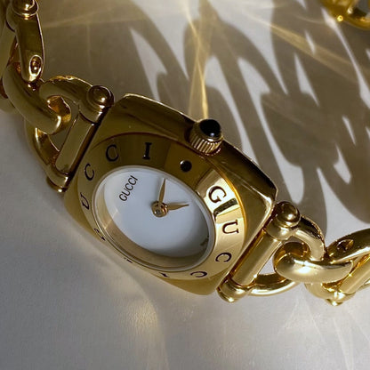Gucci 1990s White Dial Gold Plated Round Watch