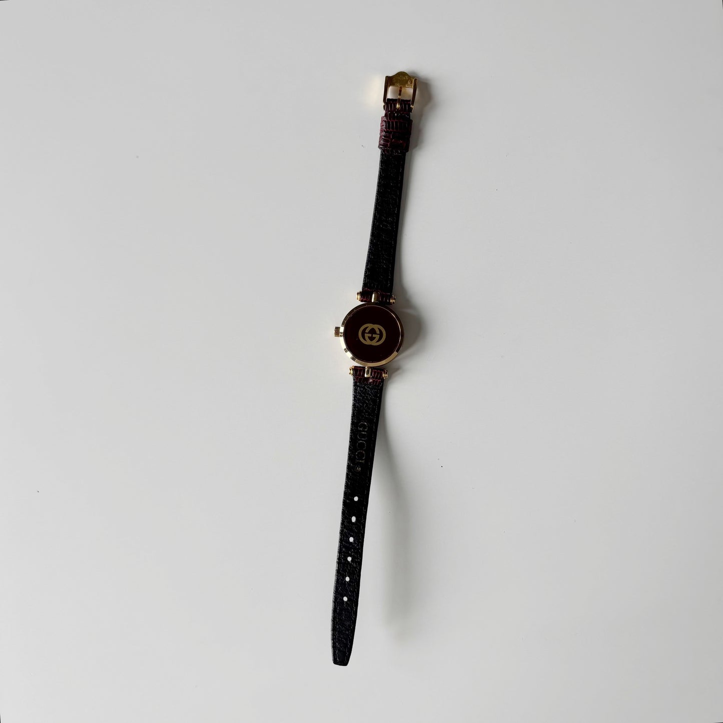 Gucci 1990s Round Dial Red Gold Plated Watch
