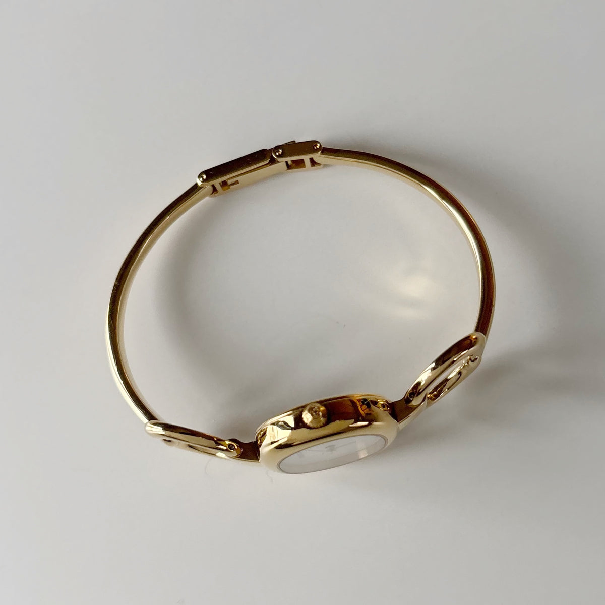 Gucci 1990s Seashell Dial Gold Plated Bangle Watch
