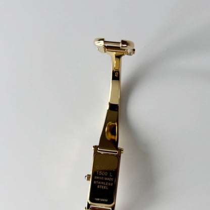 Gucci 1990s Gold Rectangular Dial Gold Plated Bangle Watch