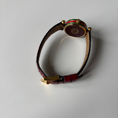Gucci 1990s Round Dial Red Gold Plated Watch