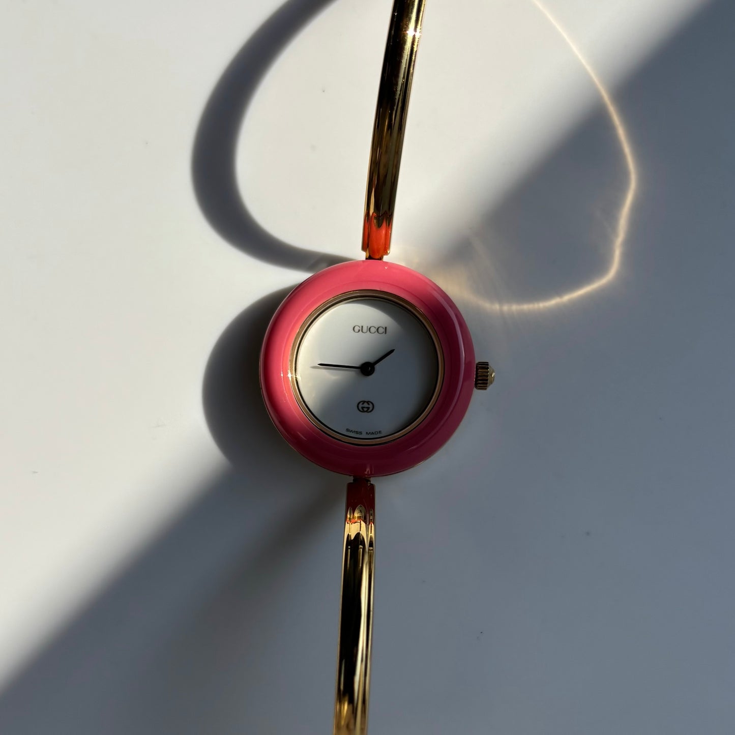 Gucci 1990s Interchangeable Bezel Gold Plated Bangle Watch with 12 bezels, case (Small)