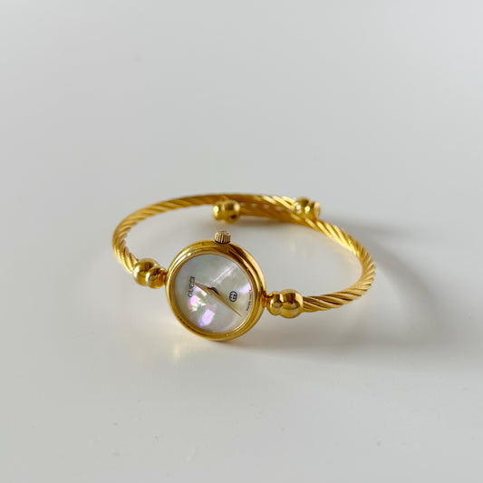 Gucci 1990s Seashell Dial Gold Plated Cable Bangle Watch