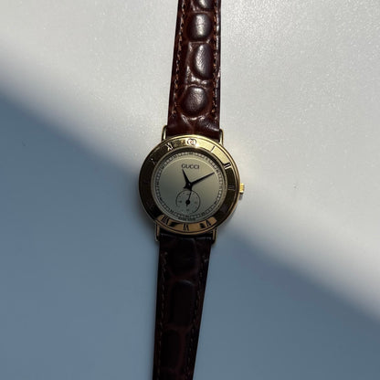 Gucci 1990s Sub second Round Dial Gold Plated Watch